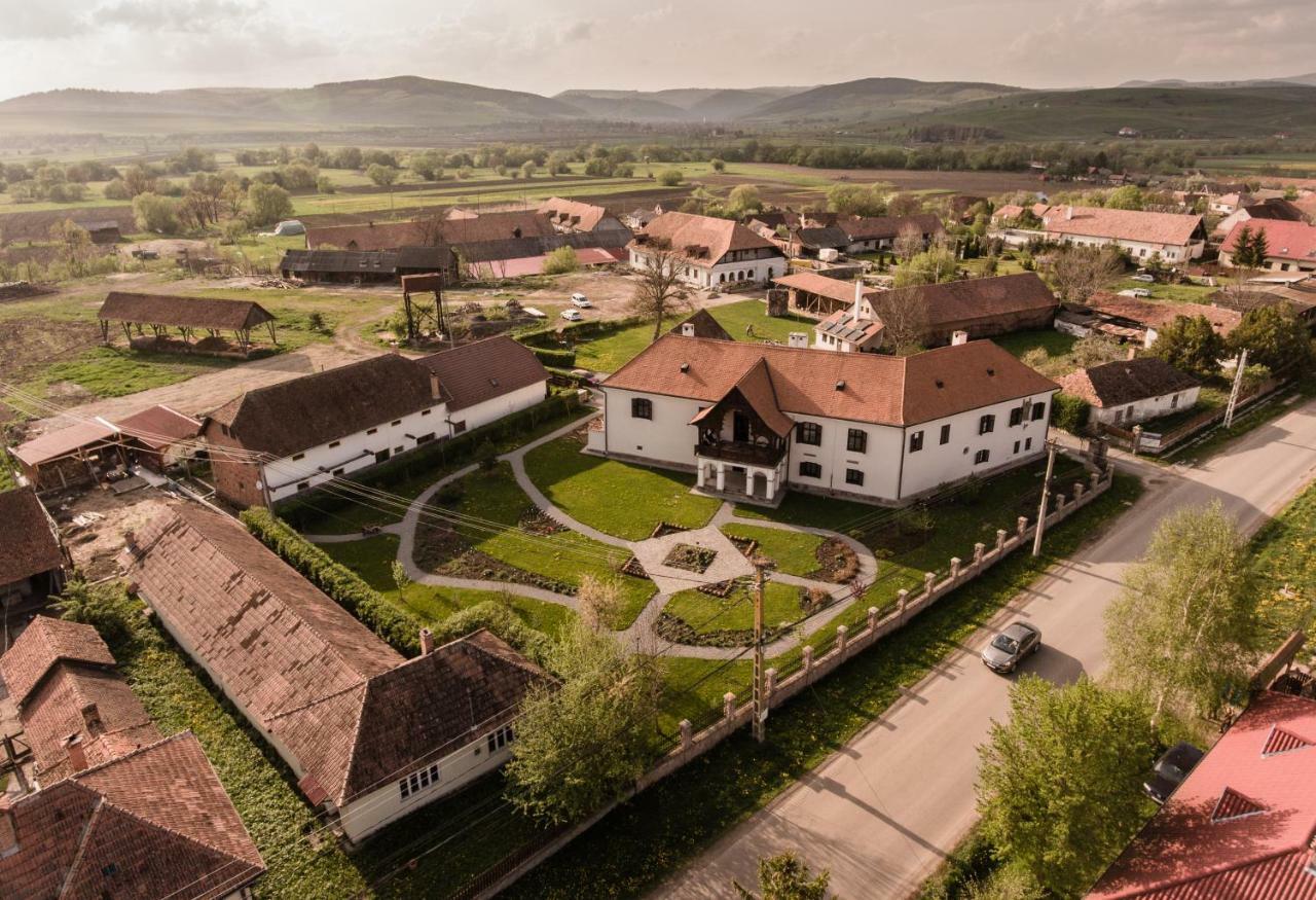 Castle Hotel Daniel Baraolt Dış mekan fotoğraf